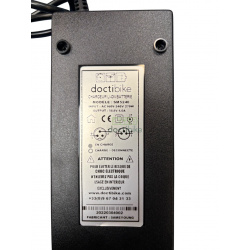 58,8V-4A Caricatore SM5040 - Boccaglio: 18M-3P 1+ 2- 3-E - Per batteria agli ioni di litio 14S (tensione massima 58,8V)