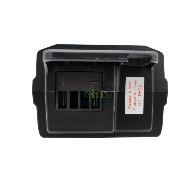 Batterie vélo Giant Energypak 36V 13Ah - Porte-bagages (chargeur inclus) / face connecteur de décharge