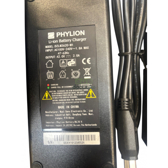 Chargeur d'occasion...