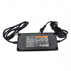 Chargeur lithium-ion YAMAHA 36V/4A 2015 (femelle 4 broches) - vue de dos avec étiquette technique