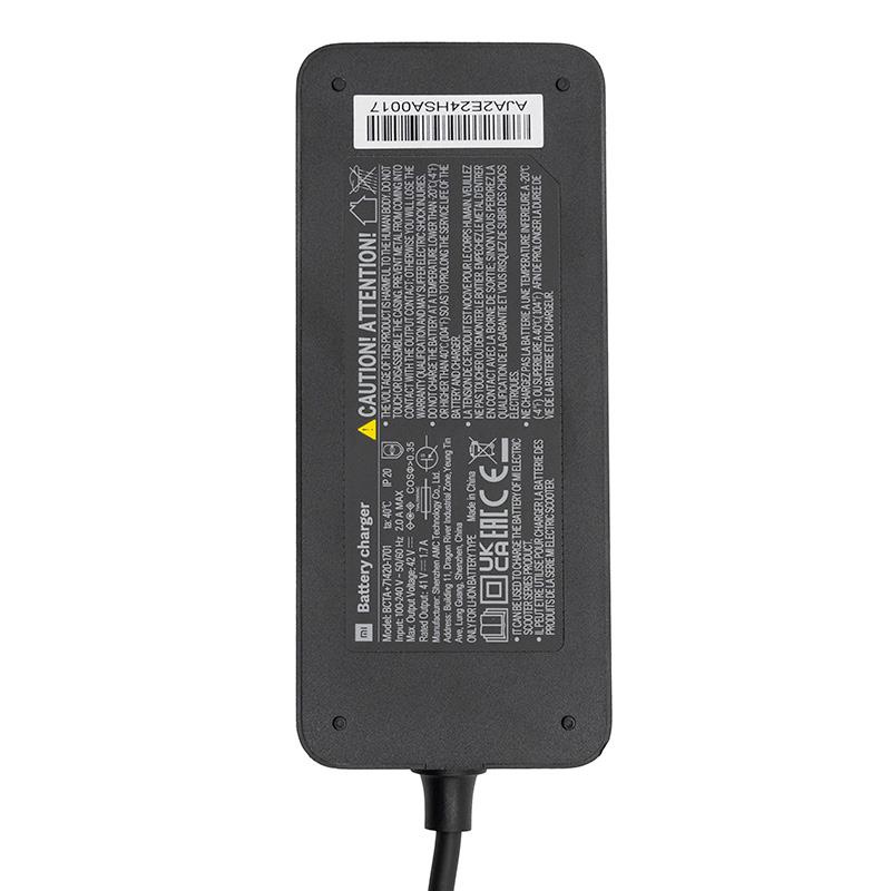 Xiaomi Ladegerät 36V (Ausgang 41,7V) DC 8mm Stecker [Original]