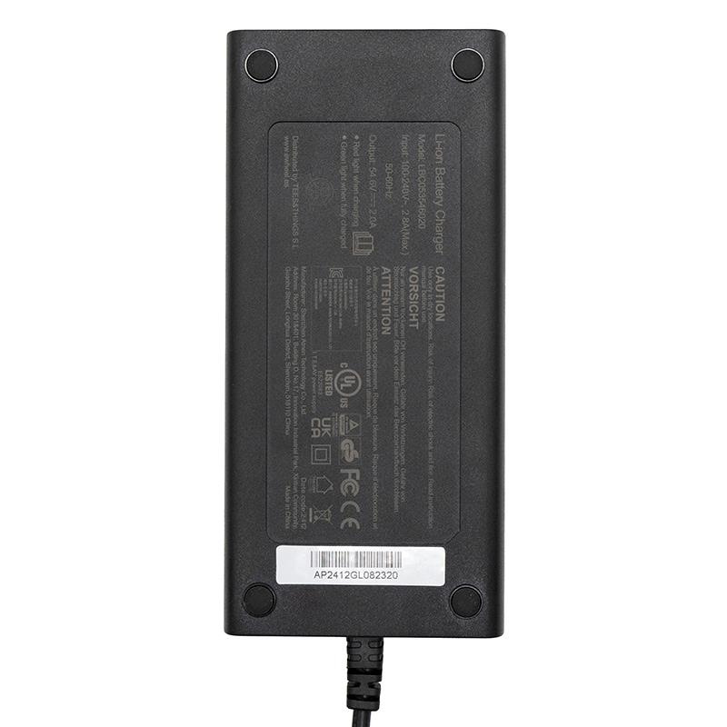 Premium Ladegerät 48v (Ausgang 54,6v) 2A Stecker Julet 3105 Cecotec Y65