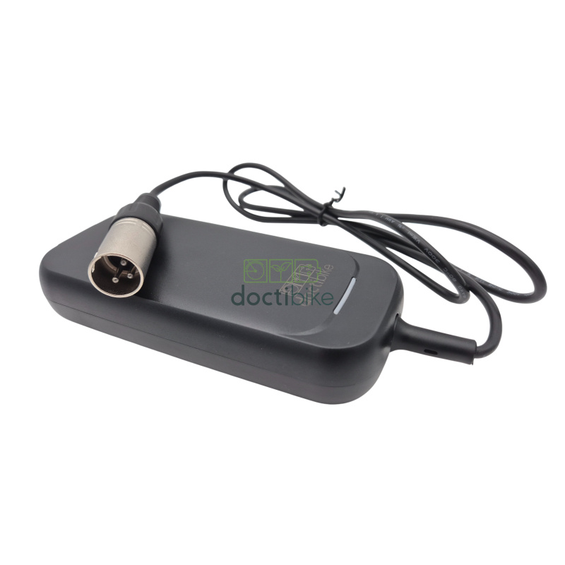 Chargeur Lithium Ion 36V2A - Embout XLR Mâle