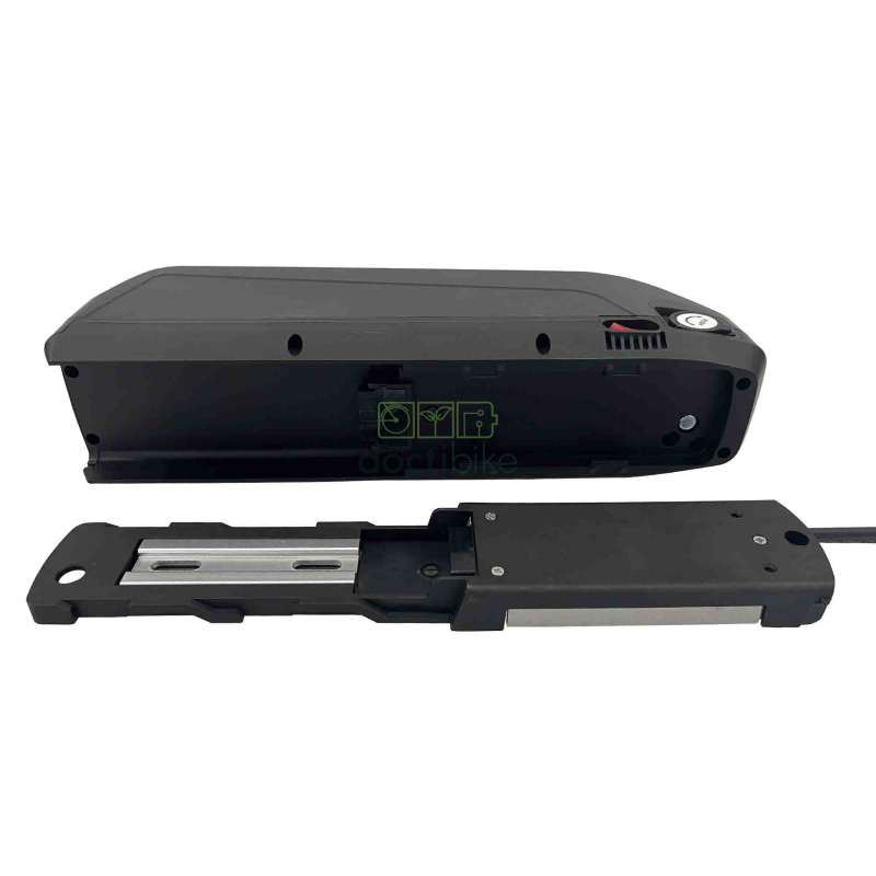 Batterie Hailong G70 48V 20Ah - Embout de décharge Rond - vue côté avec socle