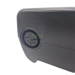 Batterie compatible vélo Tranzx BL07 36V 10.4Ah - vue connecteur de charge