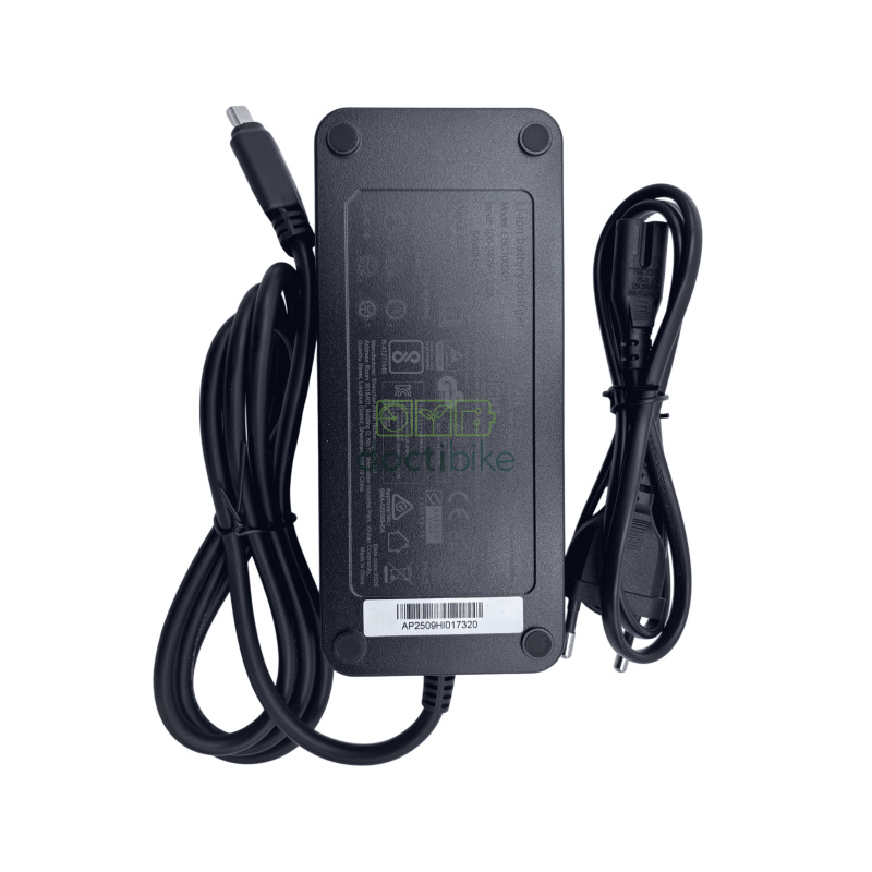 ARCADE 36V 1.8A Charger, 5-Pin Male Trapezoidal Connector