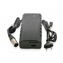 Cargador DERBY CYCLE 29,4V 4A XLR 3 Pin Cargador DERBY CYCLE 29,4V 4A XLR 3 Pin