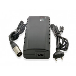 Chargeur DERBY CYCLE 29,4V 4A XLR 3 Pin