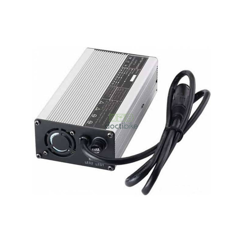 Chargeur Lithium Ion 48V 5A - XLR Mâle